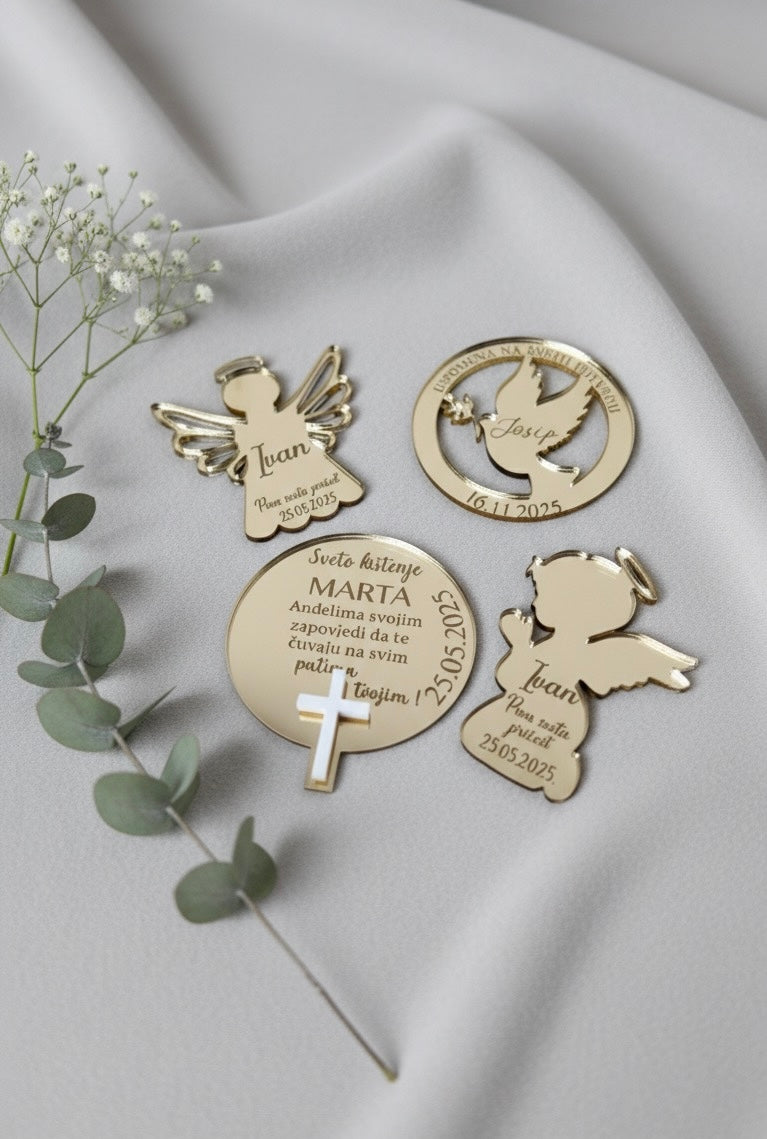 Personalizirane zahvalnice s magnetom od pleksiglasa s križem – krštenje, pričest, krizma
